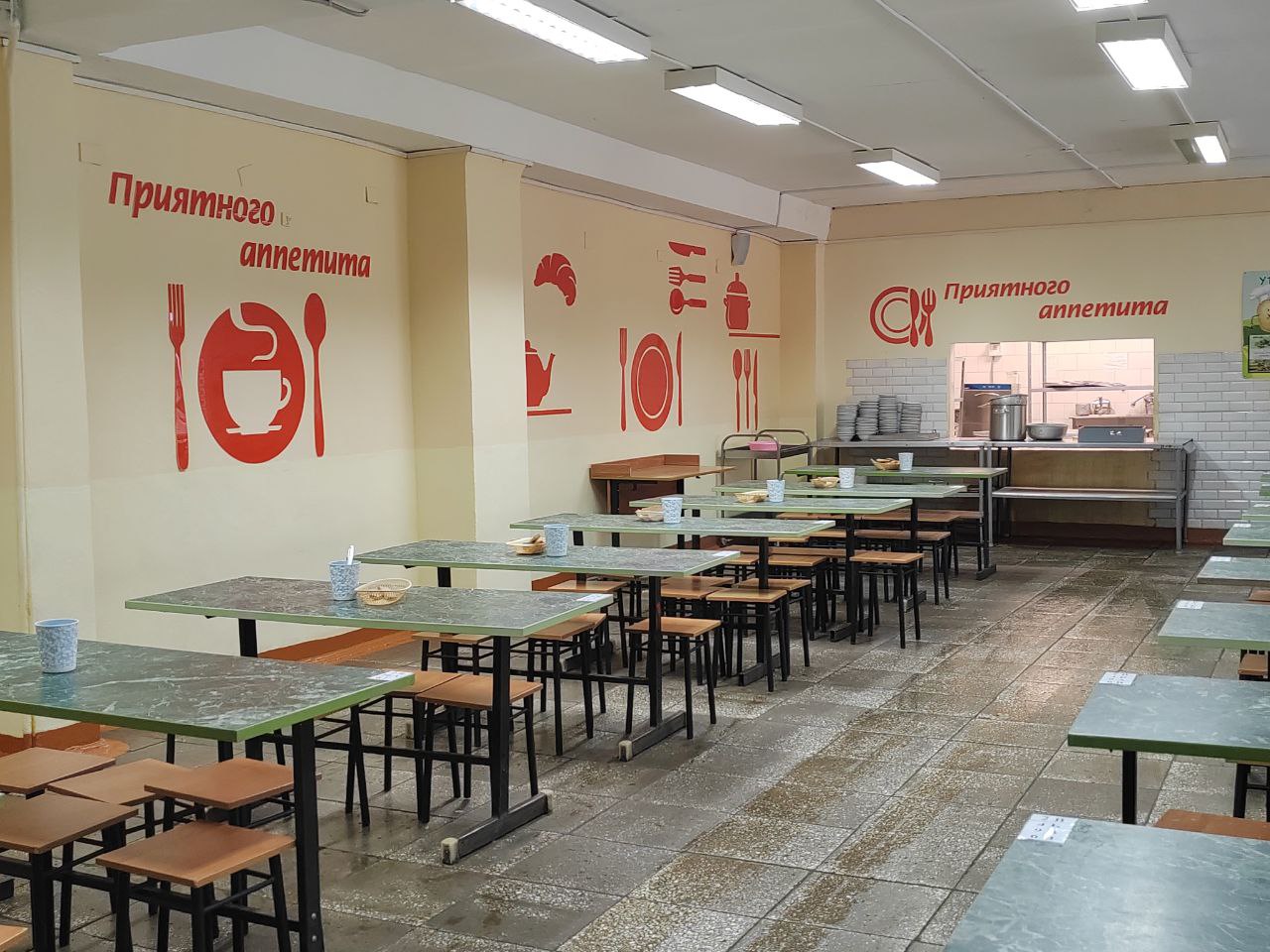 Коротко о столовой: Изображение.